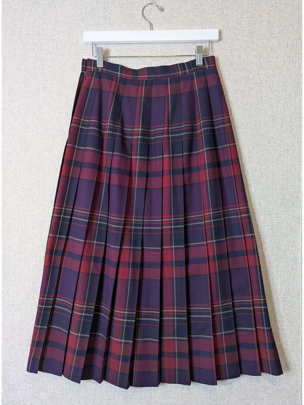 Vintage 90s Talbots 100% worsted wool tartan plaid pleated midi skirt